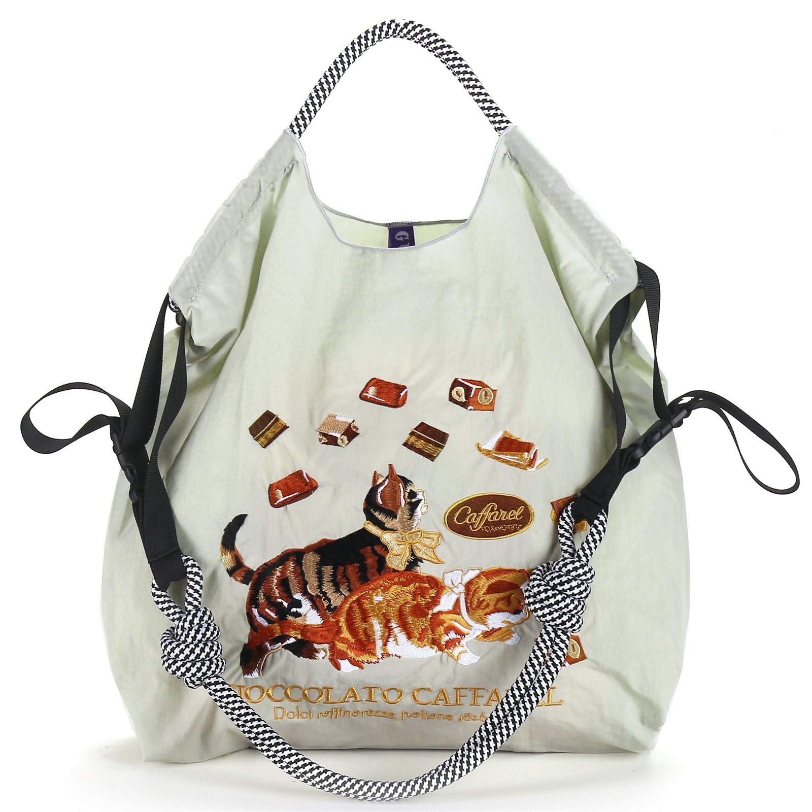 Guan&Ball Embroidery Bag