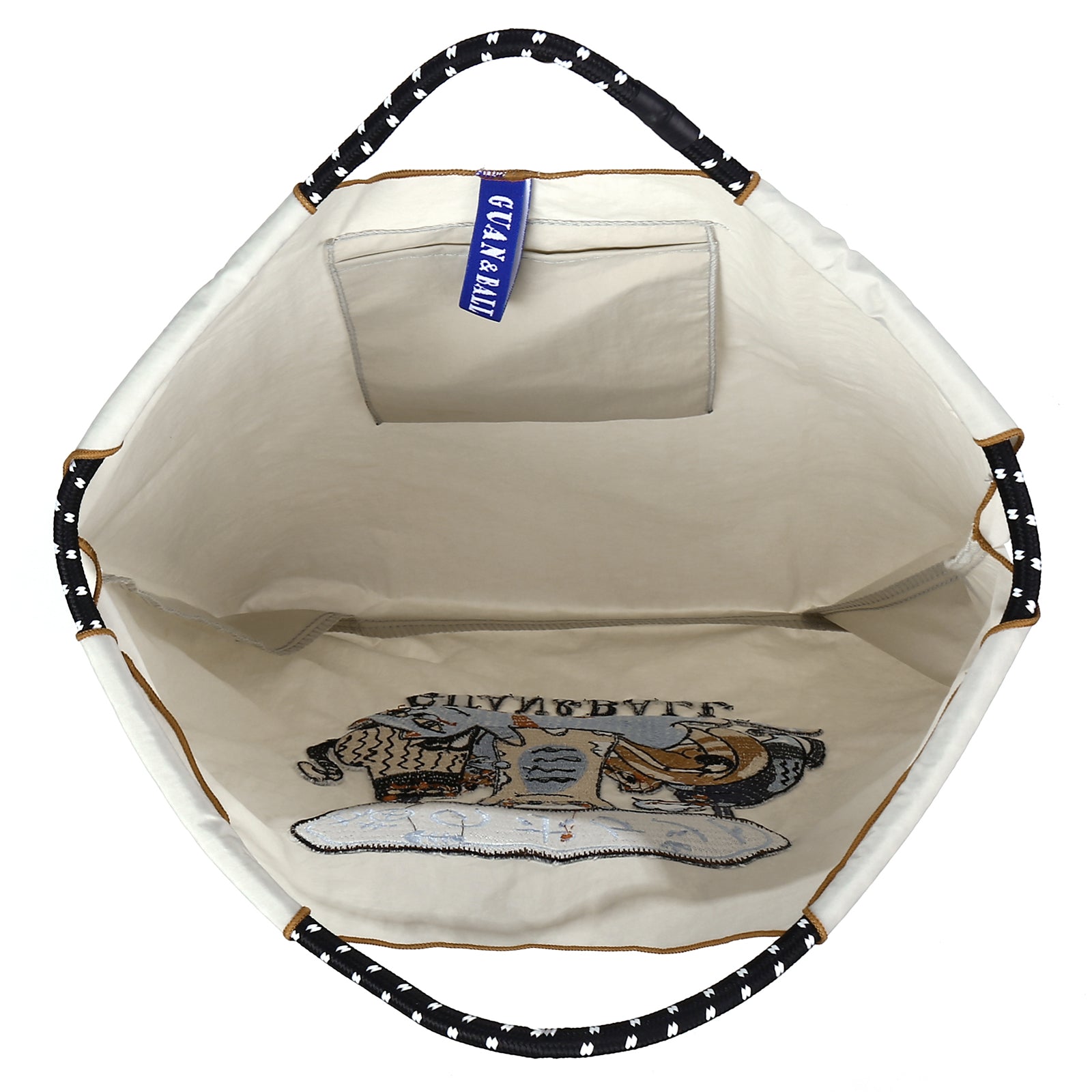 Guan&Ball The Lady Tote bag, waterproof nylon bag with lamb embroidery pattern, is the perfect companion for travel