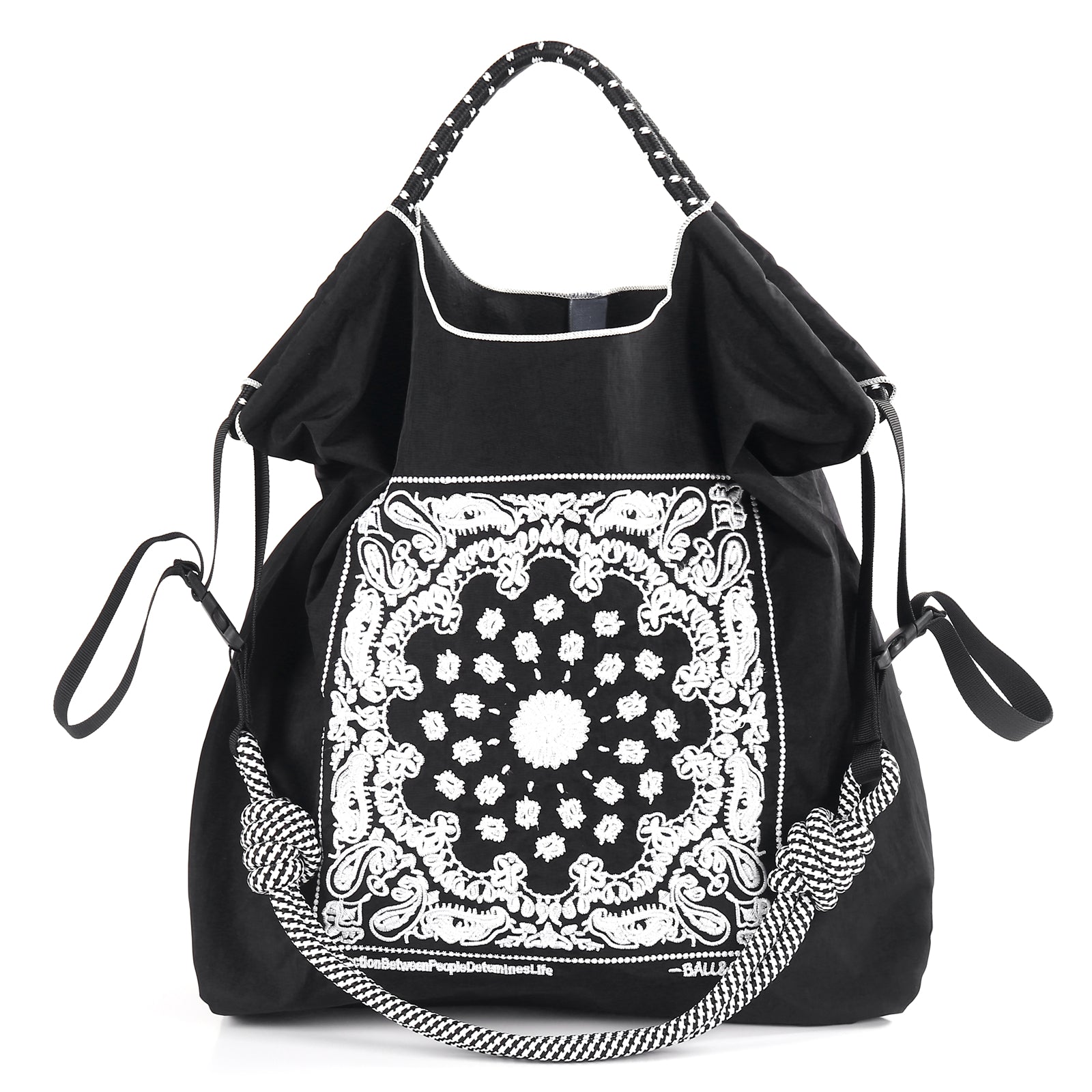 Ball&Chain Lady Tote bag, a lamb embroidered nylon bag, is the perfect companion for shopping and travel(L)